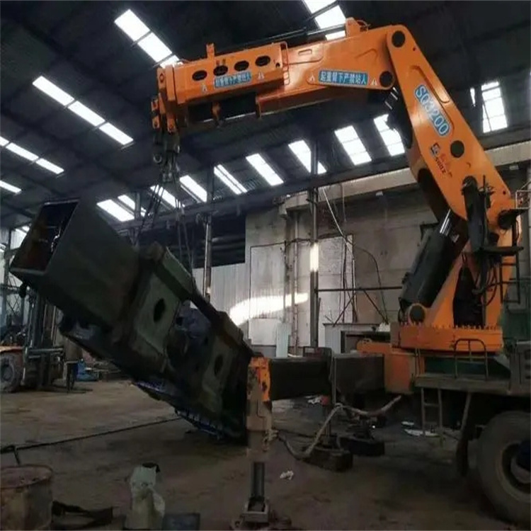 石渠折臂吊出租怎么收费