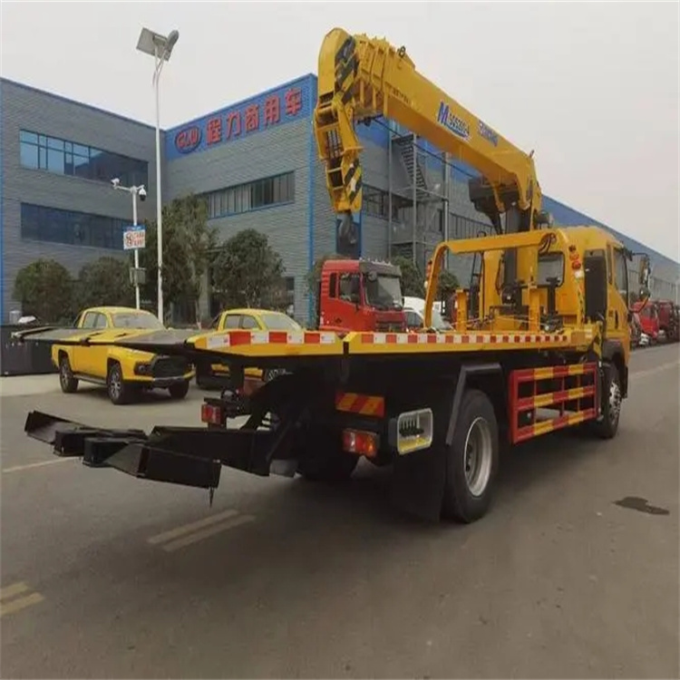 石渠附近小随车吊出租电话，轻松解决搬运烦恼