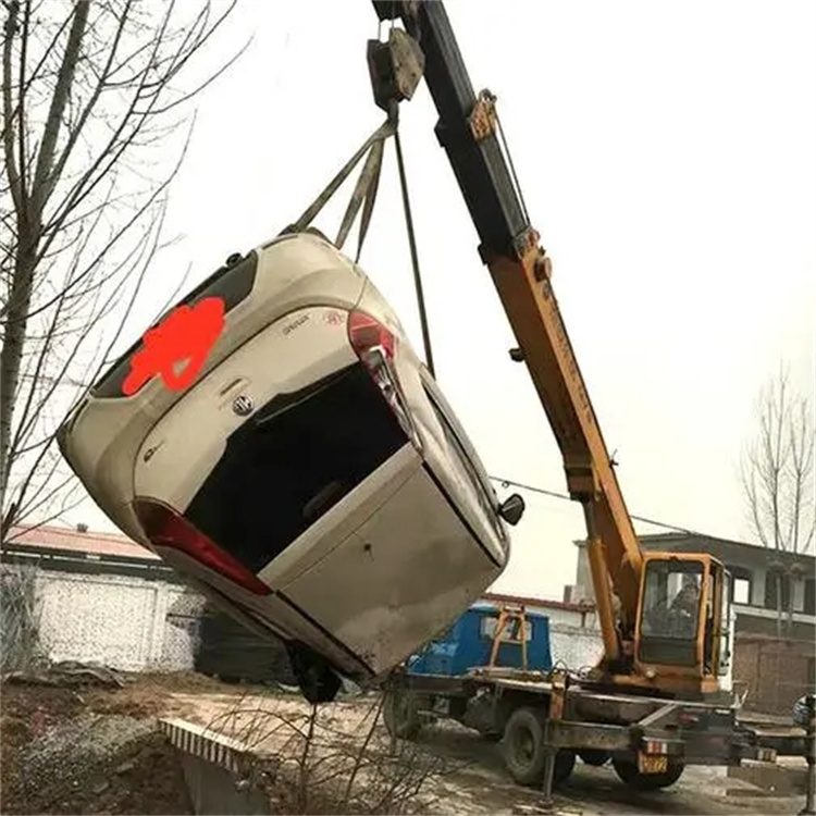 石渠随时待命，吊车24小时道路救援服务全解析